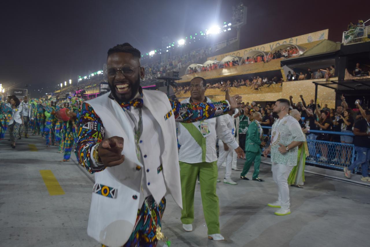 Com desfile arrebatador, Império Serrano pode voltar ao Grupo Especial