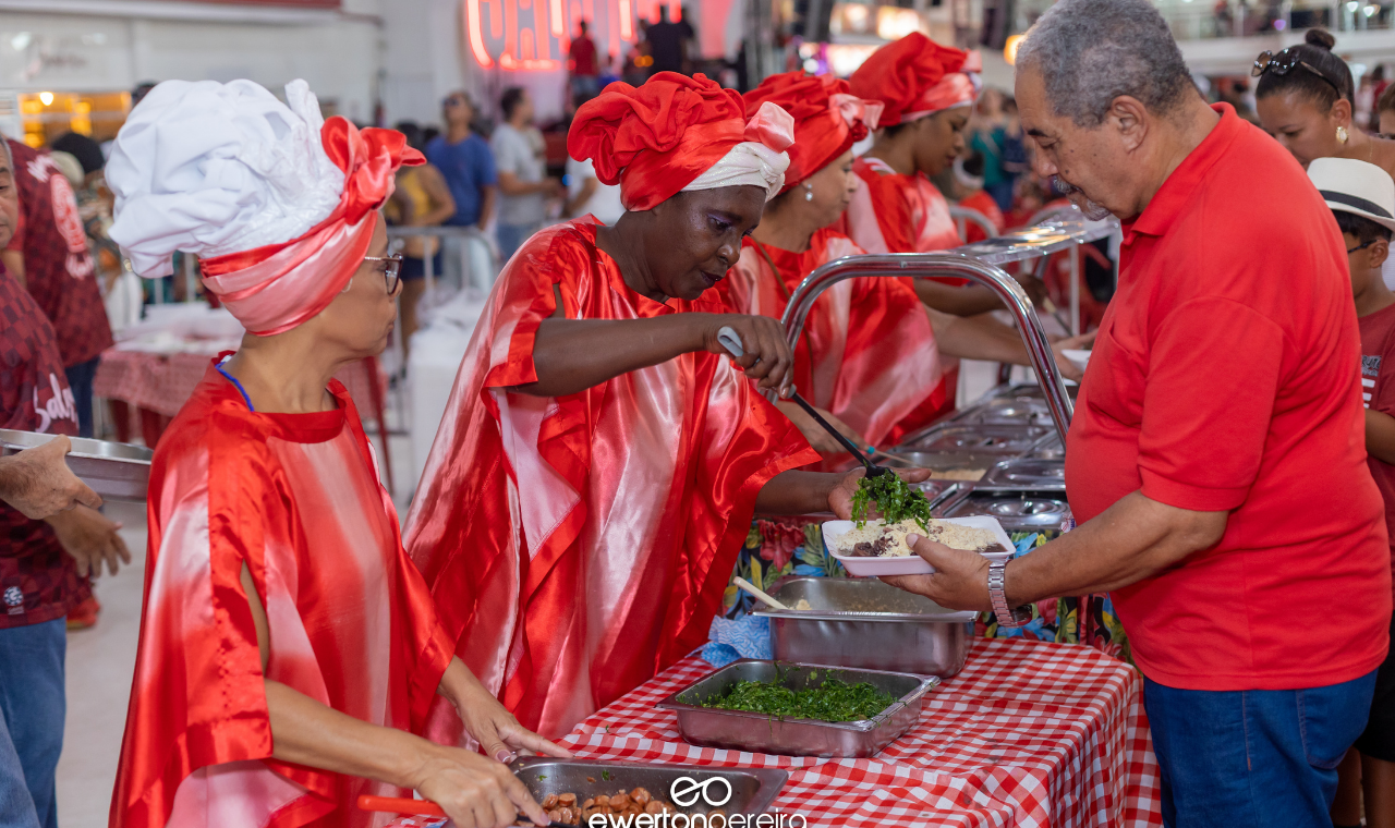 Netinho e Kiloucura são as atrações da Feijoada do Salgueiro neste domingo.