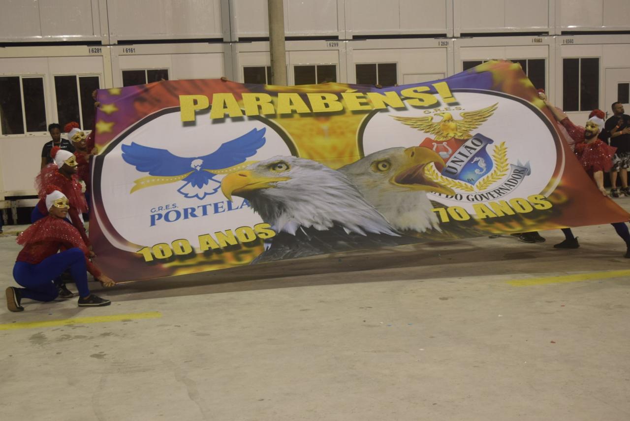 lha encerra segundo dia dos ensaio com uma apresentação em homenagem a Portela