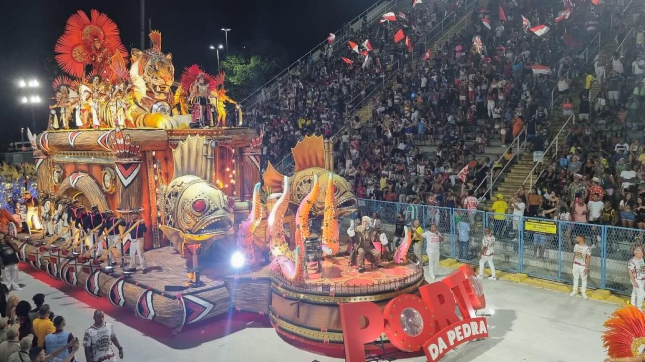 Porto da Pedra faz desfile perfeito e se coloca como favorita!