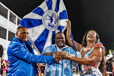 Com a força da comunidade, Beija Flor faz um ensaio impecável!