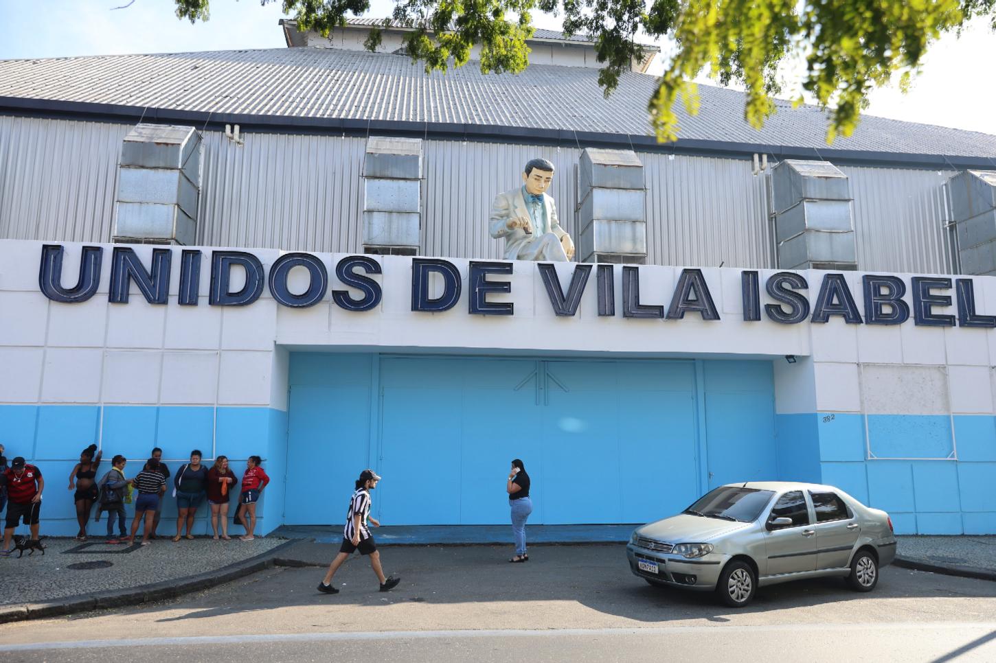 Unidos de Vila Isabel em parceria com faculdade, promove mutirão de serviços e vestibular social neste sábado (28)