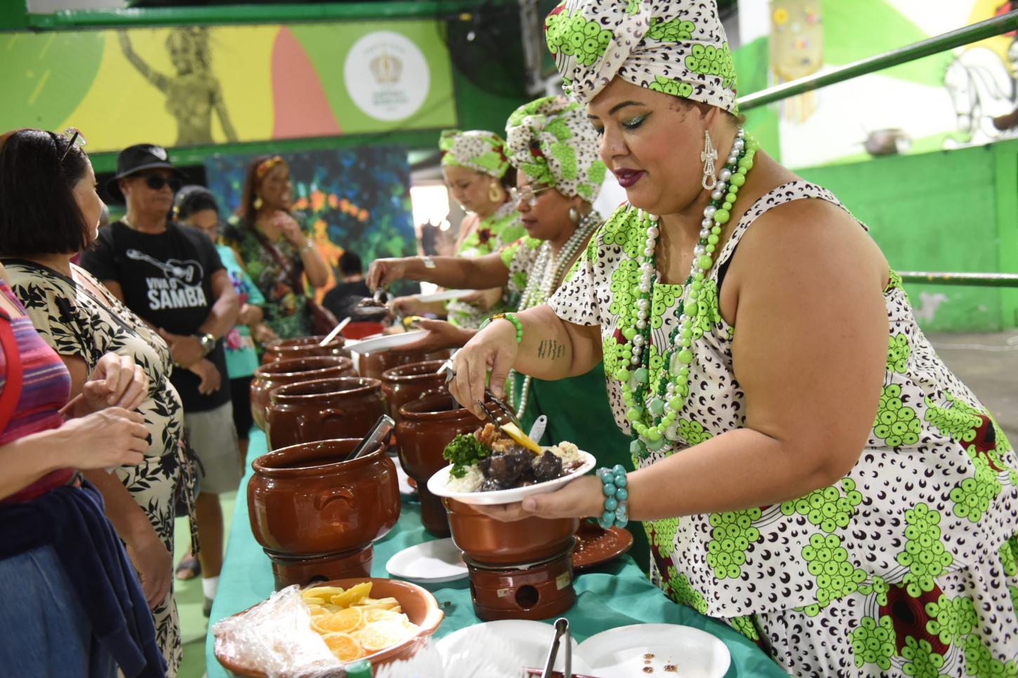 Feijoada Imperial recebe Jorginho do Império e Vinny Santa Fé no sábado (23)