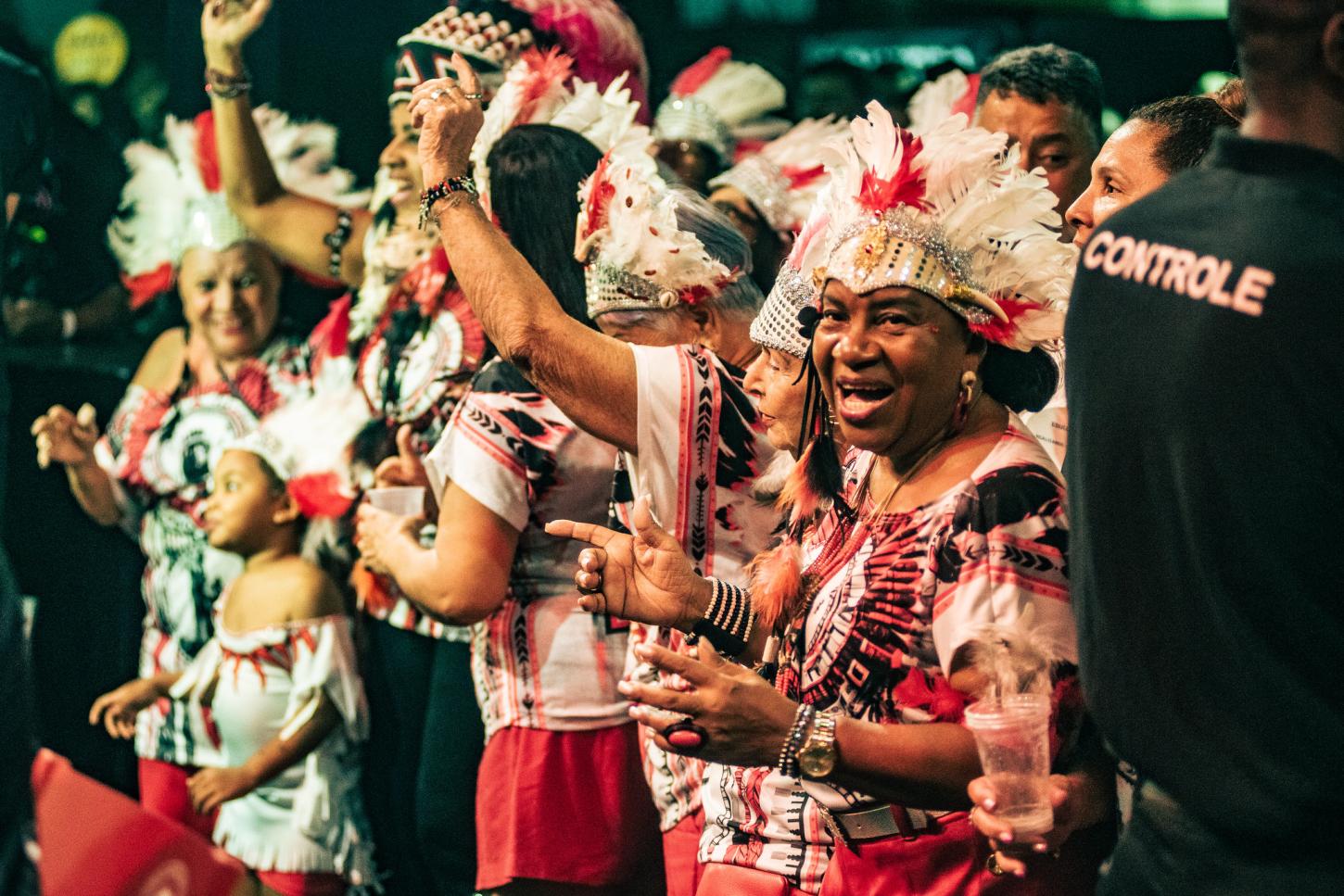 Noite dos Enredos movimenta a Cidade do Samba nesta sexta-feira (8)