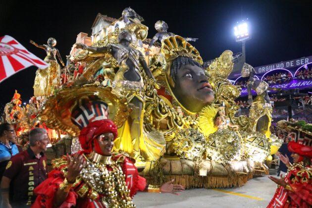 União de Maricá Encanta com Plástica de Grupo Especial,