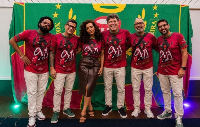 Mangueira se manifesta após desistência de parceria de Xande de Pilares na disputa de samba. 