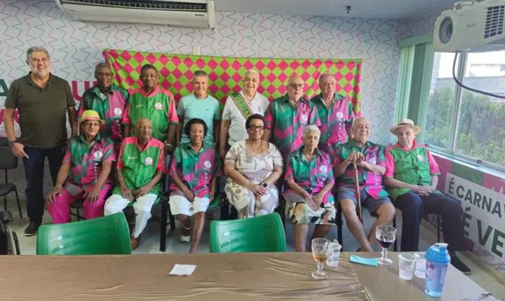 Conselho Superior da Mangueira elege ex-presidente Chiquinho como Baluarte da Escola.