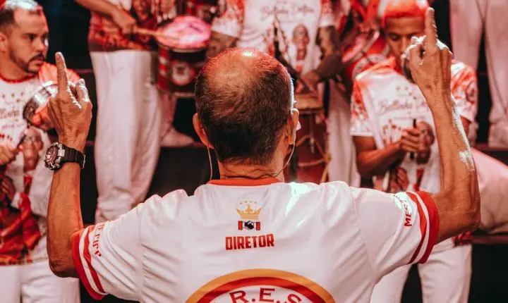 Rio Carnaval revela bastidores das gravações do álbum dos sambas de enredo para 2027.
